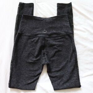 Beyond Yoga | Spacedye Side Mesh Dark gray leggings - XS